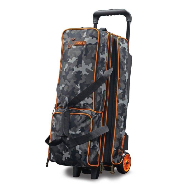 Does the Hammer Premium Deluxe Camo 3 Ball Triple Roller Bowling Bag have ball straps inside like last bags released